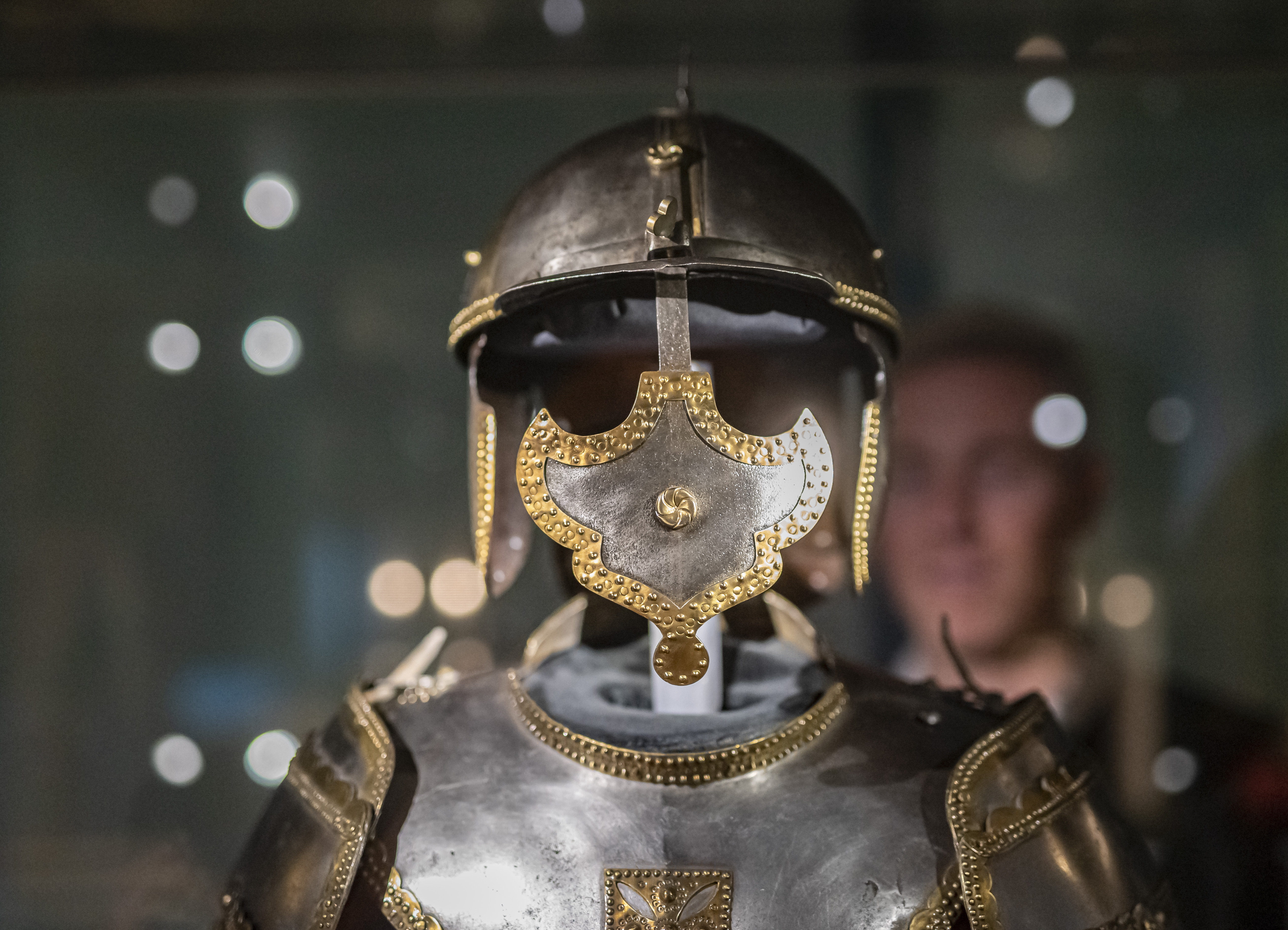 Impression Husaren-Halbharnisch mit Ketten-/Ringelpanzerung polnisch, 2. Hälfte 17 Jh., Nationalmuseum Krakau Impression Husaren-Halbharnisch mit Ketten-/Ringelpanzerung polnisch, 2. Hälfte 17 Jh., Nationalmuseum Krakau